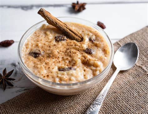  Arroz con Leche - Delikatny deser z nutą cynamonu i wanilii, który rozpływa się w ustach!