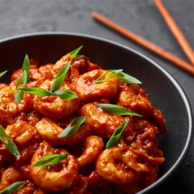  Chilli Prawns Stir-Fried with Ginger: Czy niebo dla krewetkowych łakomczyków może być jeszcze pikantniejsze?