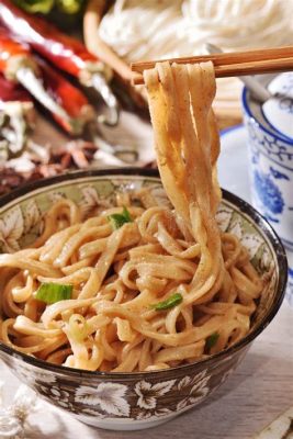  Zhangqiu Sesame Paste Noodles: Czy Znasz Ten Oryginalny Smak Północnych Chin, Który Łączy w Sebe Delikatną Teksturę z Orzeźwiającym Aromatem?